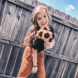 Meet your Posher, Sarah